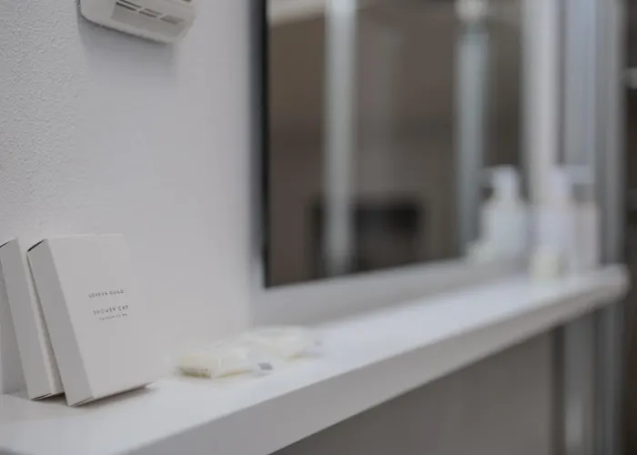 Corso Garibaldi 21 & *